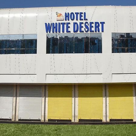 Hotel White Desert Bhuj Eksteriør bilde
