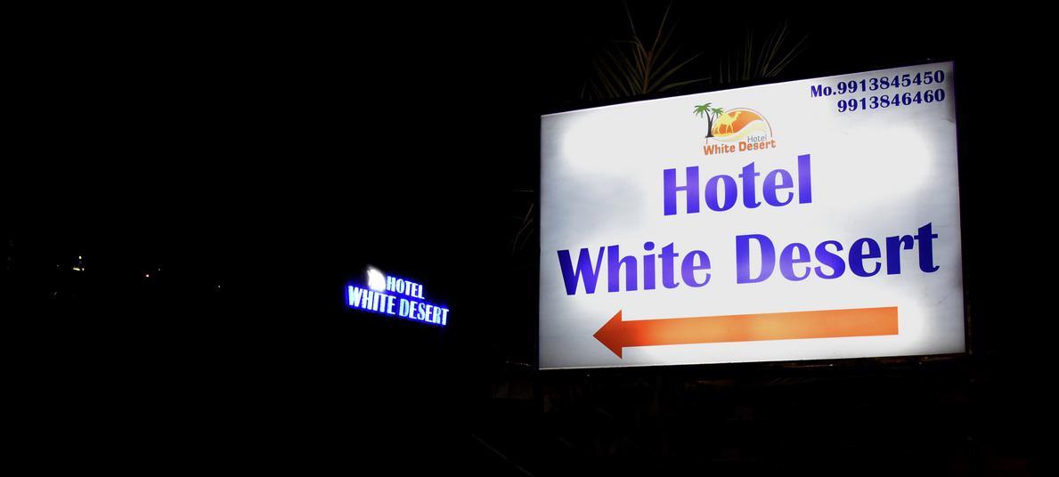 Hotel White Desert Bhuj Eksteriør bilde